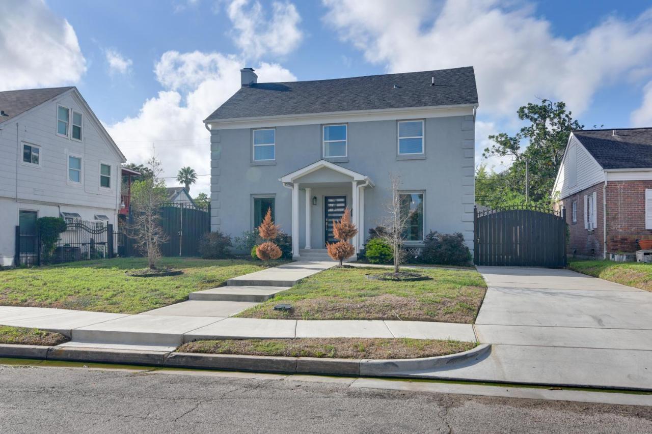 Eclectic Houston Home With Pool Table, 5 Mi To Dtwn ภายนอก รูปภาพ